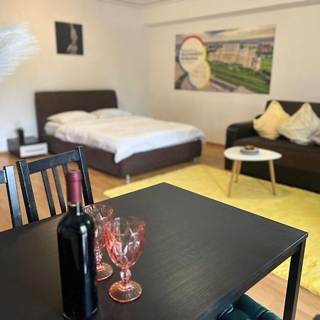 Tranzzit Airport Apartament Otopeni Zewnętrze zdjęcie